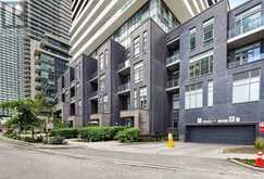 UNIT 3002 - 56 ANNIE CRAIG DRIVE | Toronto Ontario | Slide Image Forty-seven
