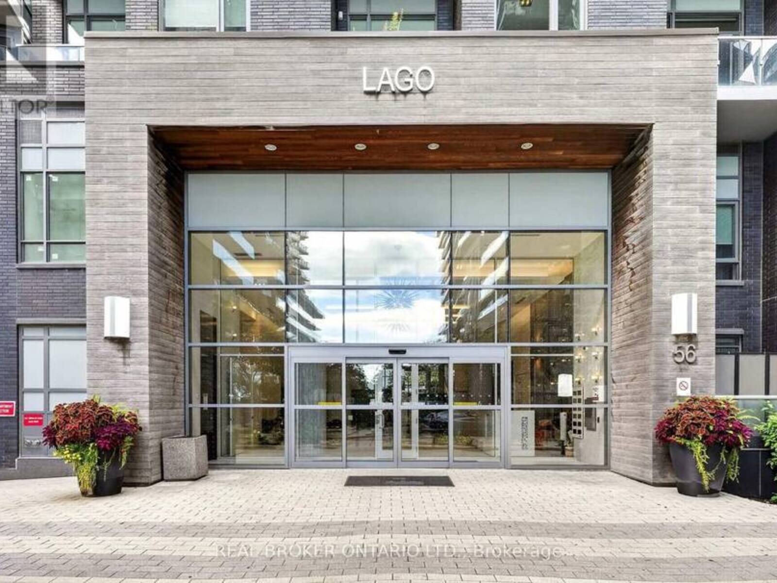 UNIT 3002 - 56 ANNIE CRAIG DRIVE, Toronto, Ontario M8V 0C8