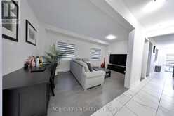 52 BRANIGAN CRESCENT | Halton Hills Ontario | Slide Image Eight