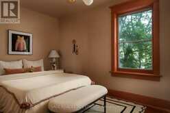 121 GLENDALE AVENUE | Toronto Ontario | Slide Image Eight