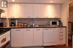 605 - 5229 DUNDAS STREET W | Toronto Ontario | Slide Image Eight