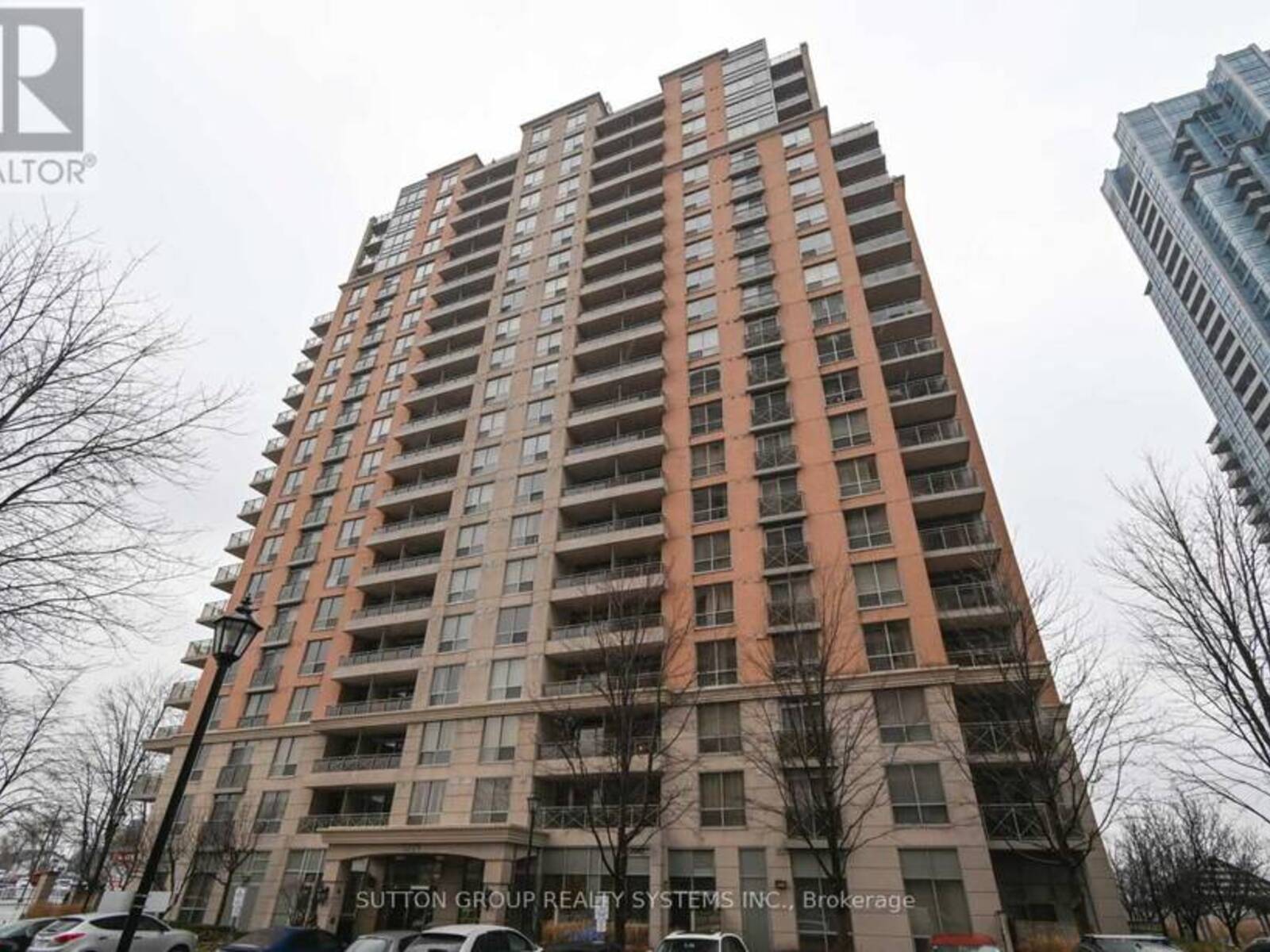 605 - 5229 DUNDAS STREET W, Toronto, Ontario M9B 6L9