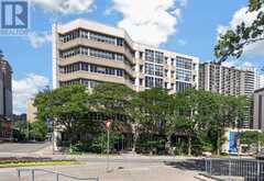 PH10 - 66 BAY STREET S | Hamilton Ontario | Slide Image Two