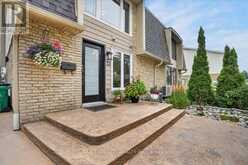 23 BRIAR KNOLL DRIVE | Kitchener Ontario | Slide Image Four