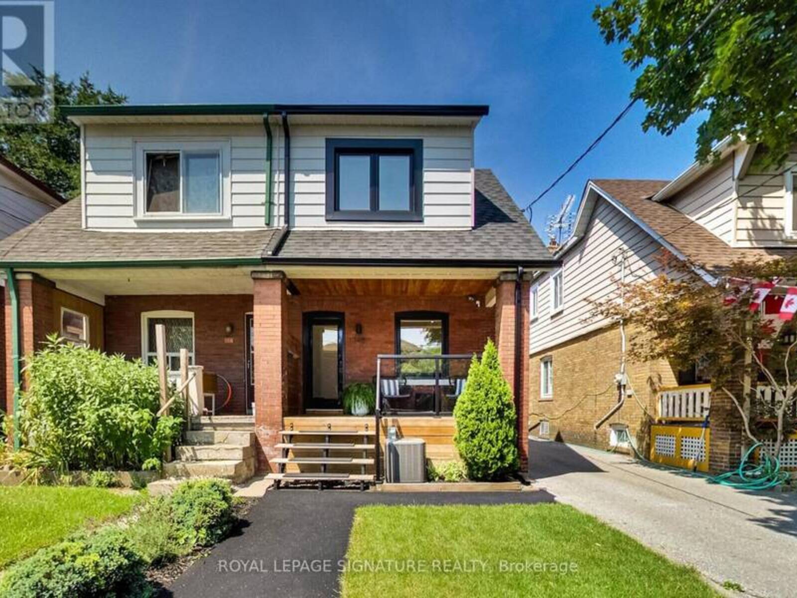 148 MORTIMER AVENUE, Toronto, Ontario M4K 2A4
