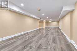 29 NORTHGATE CRESCENT | Richmond Hill Ontario | Slide Image Forty