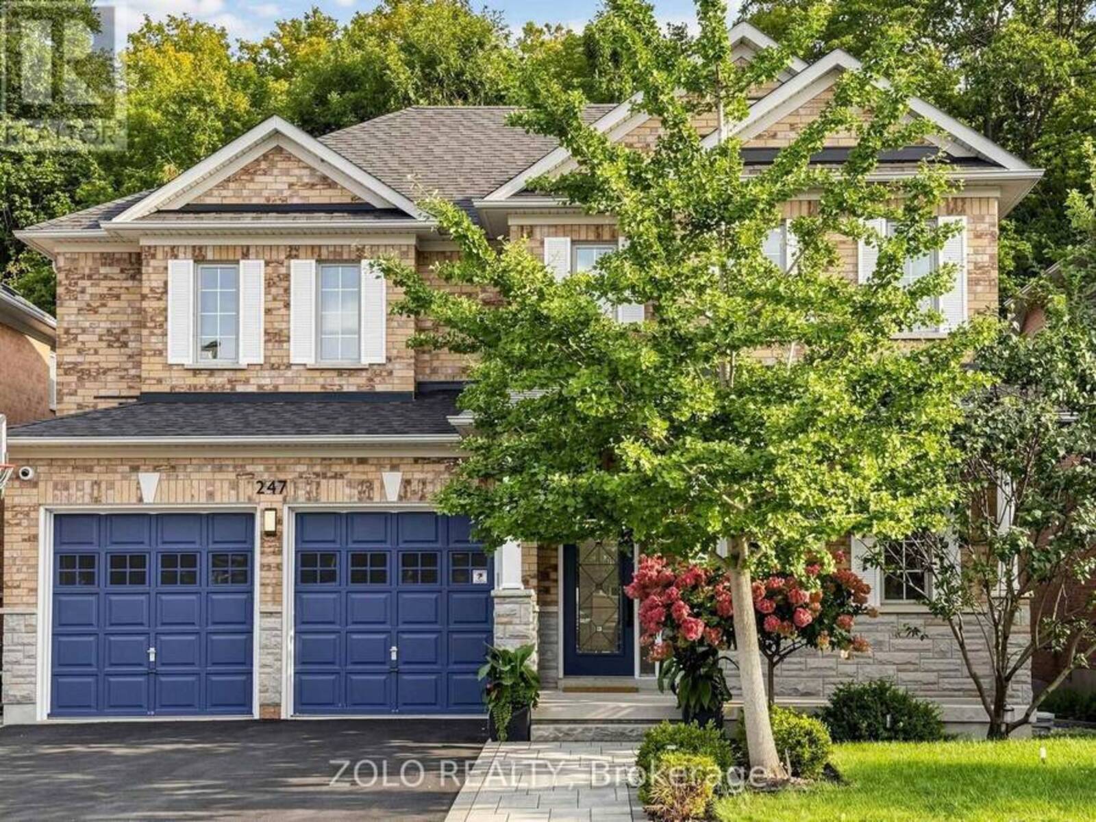 247 SUMMERIDGE DRIVE, Vaughan, Ontario L4J 8R7