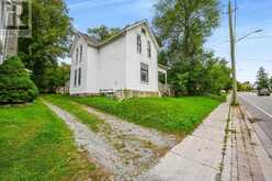 592 GORHAM STREET | Newmarket Ontario | Slide Image Three
