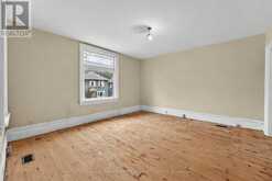 592 GORHAM STREET | Newmarket Ontario | Slide Image Seven