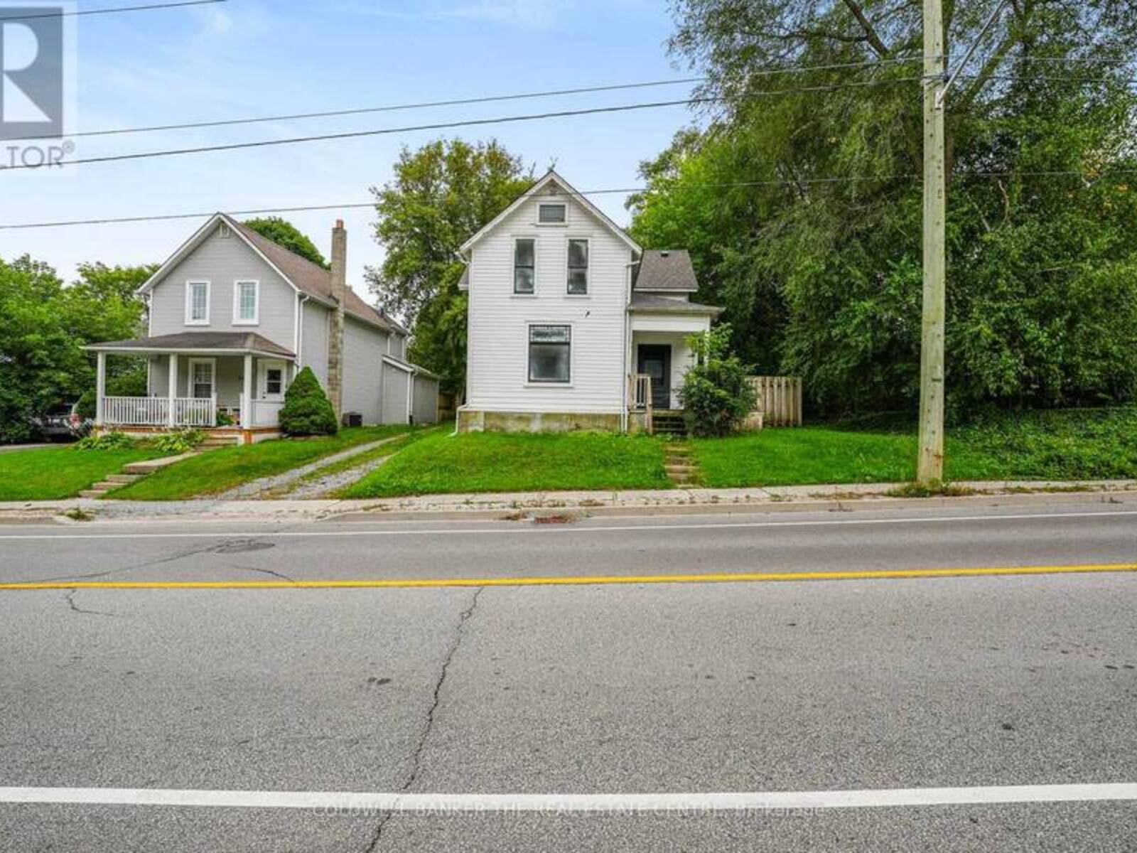 592 GORHAM STREET, Newmarket, Ontario L3Y 1L3