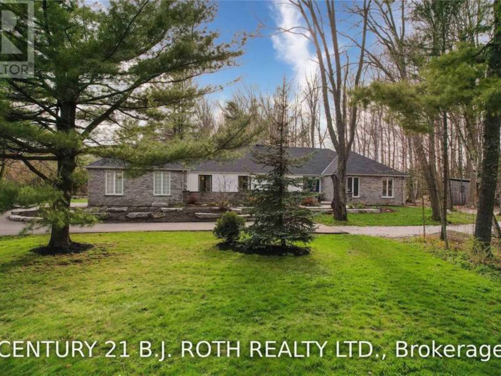 3274 LIAH LANE, Innisfil, Ontario L9S 2B4