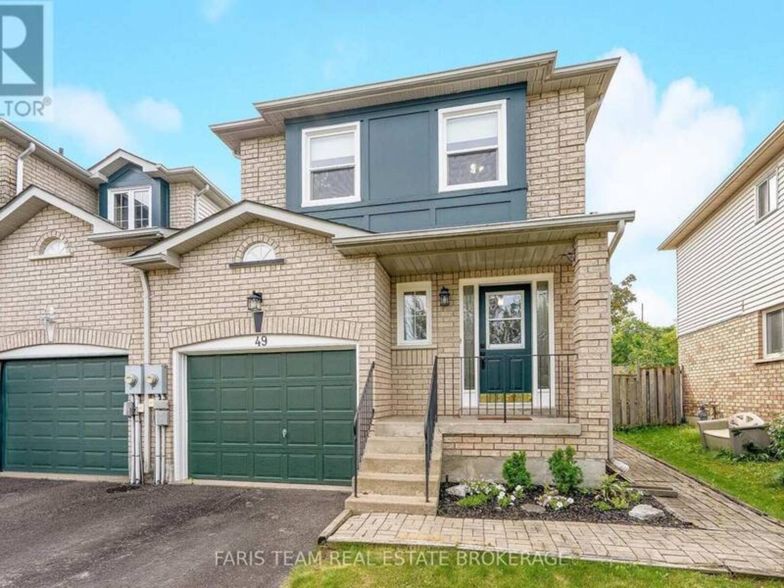 49 CUNNINGHAM DRIVE, Barrie, Ontario L4N 8L4