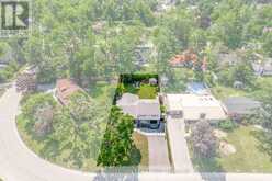 11 CASTLE DRIVE | Barrie Ontario | Slide Image Forty-five