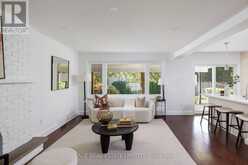 53 WILGAR ROAD | Toronto Ontario | Slide Image Nine