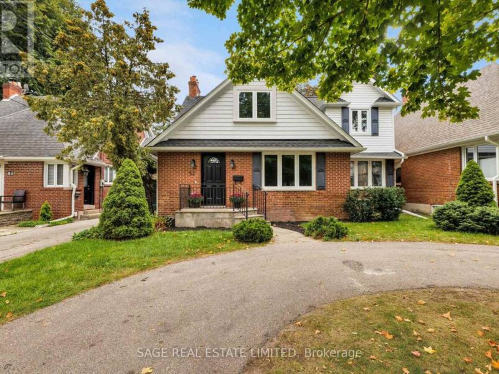 53 WILGAR ROAD, Toronto, Ontario M8X 1J8