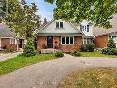 53 WILGAR ROAD Toronto Ontario, M8X 1J8