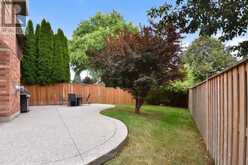 546 SANDCHERRY DRIVE | Burlington Ontario | Slide Image Forty-four