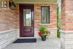546 SANDCHERRY DRIVE | Burlington Ontario | Slide Image Four
