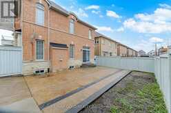 26 DRUMMONDVILLE DRIVE | Brampton Ontario | Slide Image Twenty-three