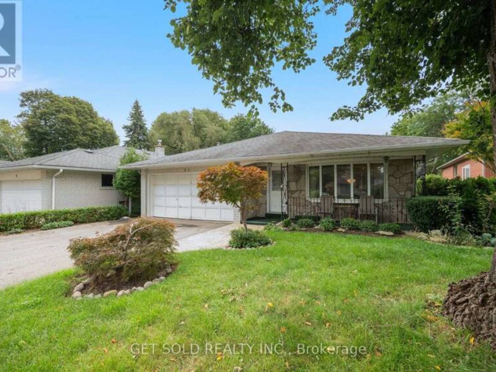 11 PARMALEA CRESCENT, Toronto, Ontario M9R 2X8