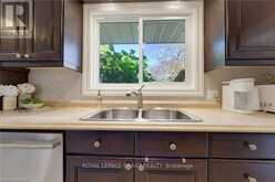 27 BRIER CRESCENT | Brantford Ontario | Slide Image Sixteen