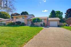 27 BRIER CRESCENT | Brantford Ontario | Slide Image Four