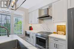 69 BLOORVIEW PLACE | Toronto Ontario | Slide Image Nine