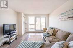 407 - 2015 SHEPPARD AVENUE E | Toronto Ontario | Slide Image Ten