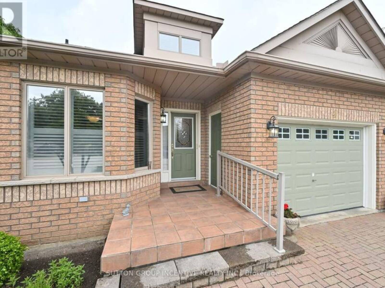 4 BELAIR PLACE, New Tecumseth, Ontario L9R 1Z1
