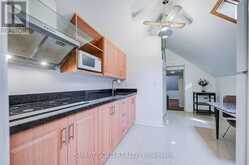 18 KENNEDY LANE | Whitchurch-Stouffville Ontario | Slide Image Forty