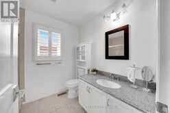 68 AUTUMN WAY | Aurora Ontario | Slide Image Forty-two