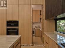105 PARK CRESCENT | Richmond Hill Ontario | Slide Image Twenty-three