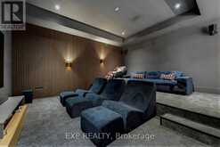 105 PARK CRESCENT | Richmond Hill Ontario | Slide Image Thirty-nine