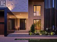 105 PARK CRESCENT | Richmond Hill Ontario | Slide Image Seven