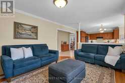 9 EMILY COURT | Richmond Hill Ontario | Slide Image Fifteen