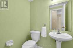 9 EMILY COURT | Richmond Hill Ontario | Slide Image Seventeen
