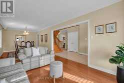 9 EMILY COURT | Richmond Hill Ontario | Slide Image Seven