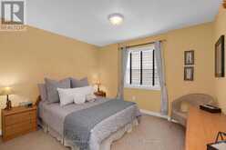 5 SANDRINGHAM DRIVE | Barrie Ontario | Slide Image Twelve
