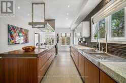2203 WINDING WOODS DRIVE | Oakville Ontario | Slide Image Ten