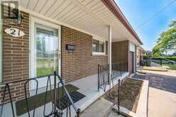 21 JERSEY AVENUE | Brampton Ontario | Slide Image Five