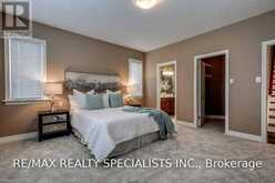 404 SOUTH CARRIAGE WAY | London Ontario | Slide Image Twenty-two