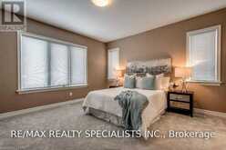 404 SOUTH CARRIAGE WAY | London Ontario | Slide Image Twenty-three