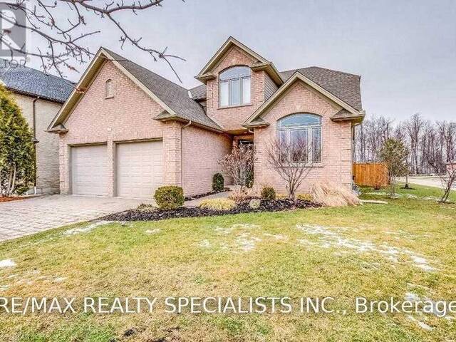 404 SOUTH CARRIAGE WAY London Ontario, N6G 0B2 - 6 Bedrooms Home For Sale
