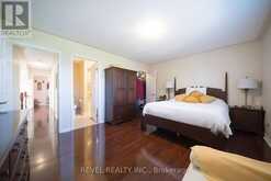 15 FOX RUN | Brantford Ontario | Slide Image Fifteen