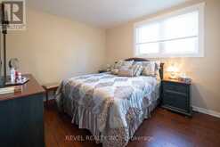 15 FOX RUN | Brantford Ontario | Slide Image Twenty-four