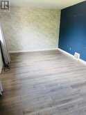 64 EASTVALE PLACE | Hamilton Ontario | Slide Image Four