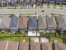 359 BEECHDROPS DRIVE | Waterloo Ontario | Slide Image Four