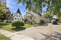 86 FOREST AVENUE | Port Colborne Ontario | Slide Image Two