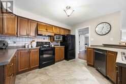 16 WARING AVENUE | Whitby Ontario | Slide Image Fifteen