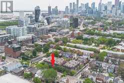 32 - 140 BROADVIEW AVENUE | Toronto Ontario | Slide Image One
